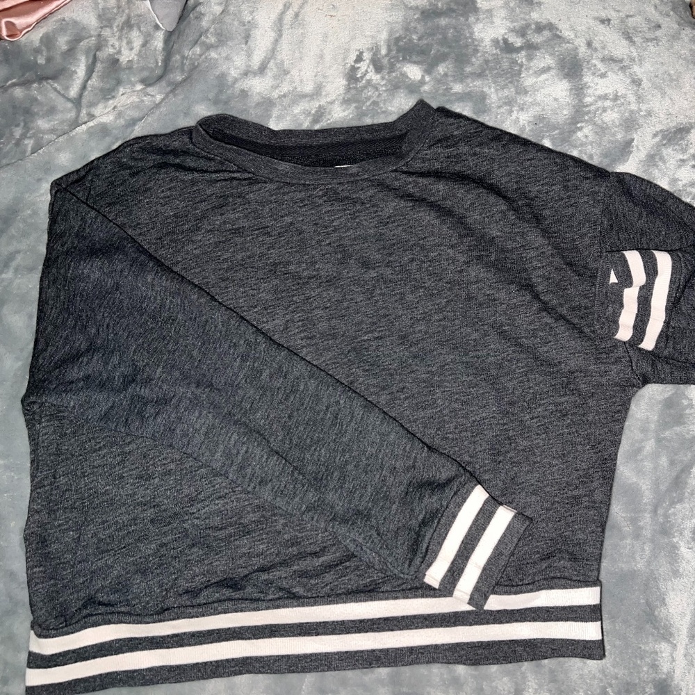 Mossimo SUPPLY CO. Crop Sweater GREY